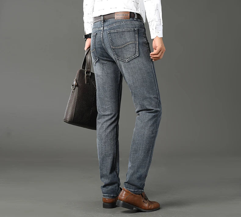 Nuevos jeans de negocios